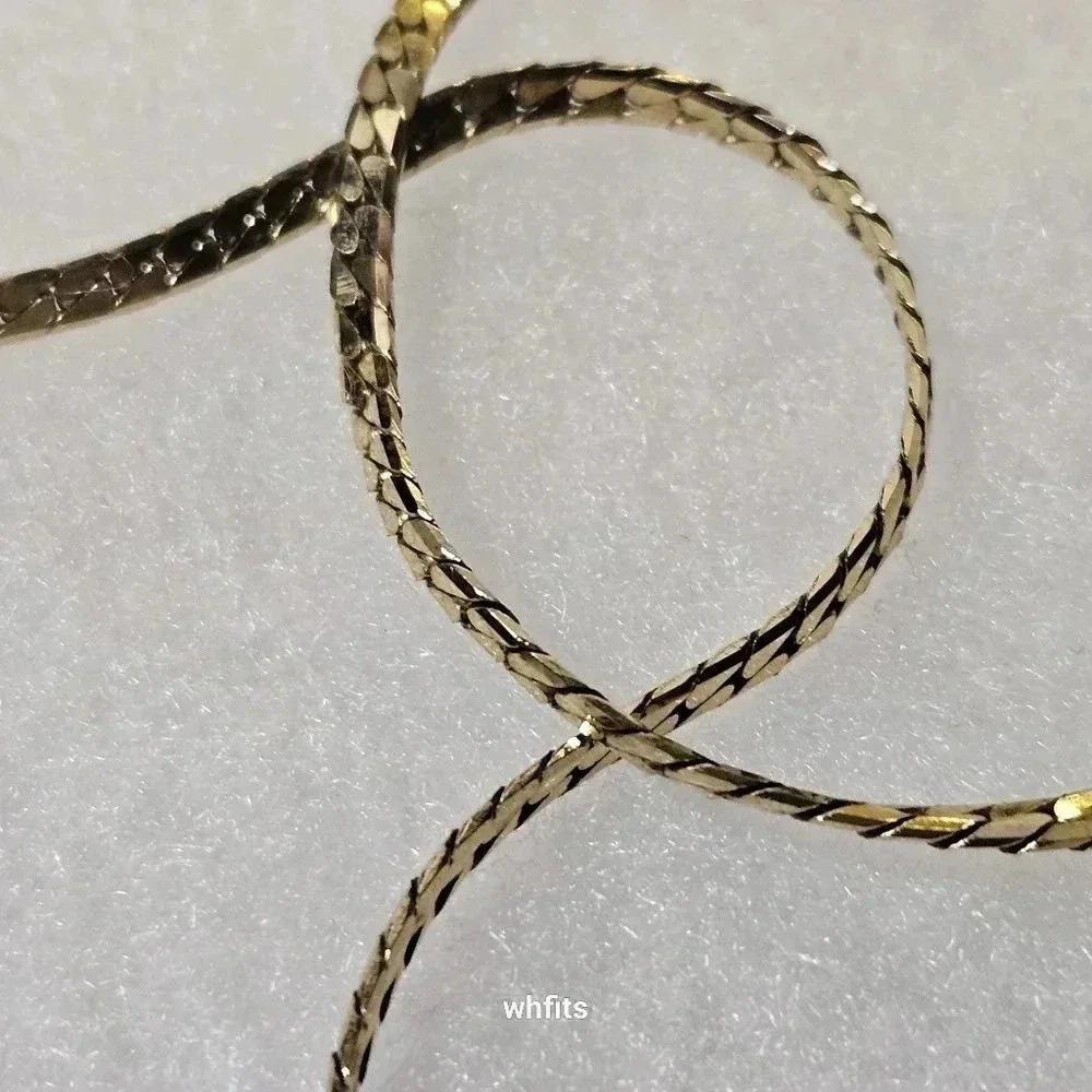 Yves Saint Laurent Blue Square and Rhinestone Gold Tone pendant - Picture 6 of 6